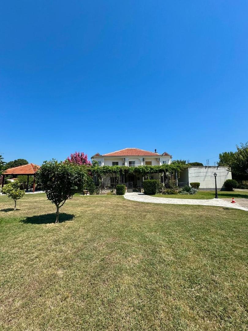 Casa Family Hotel Ulcinj Bagian luar foto