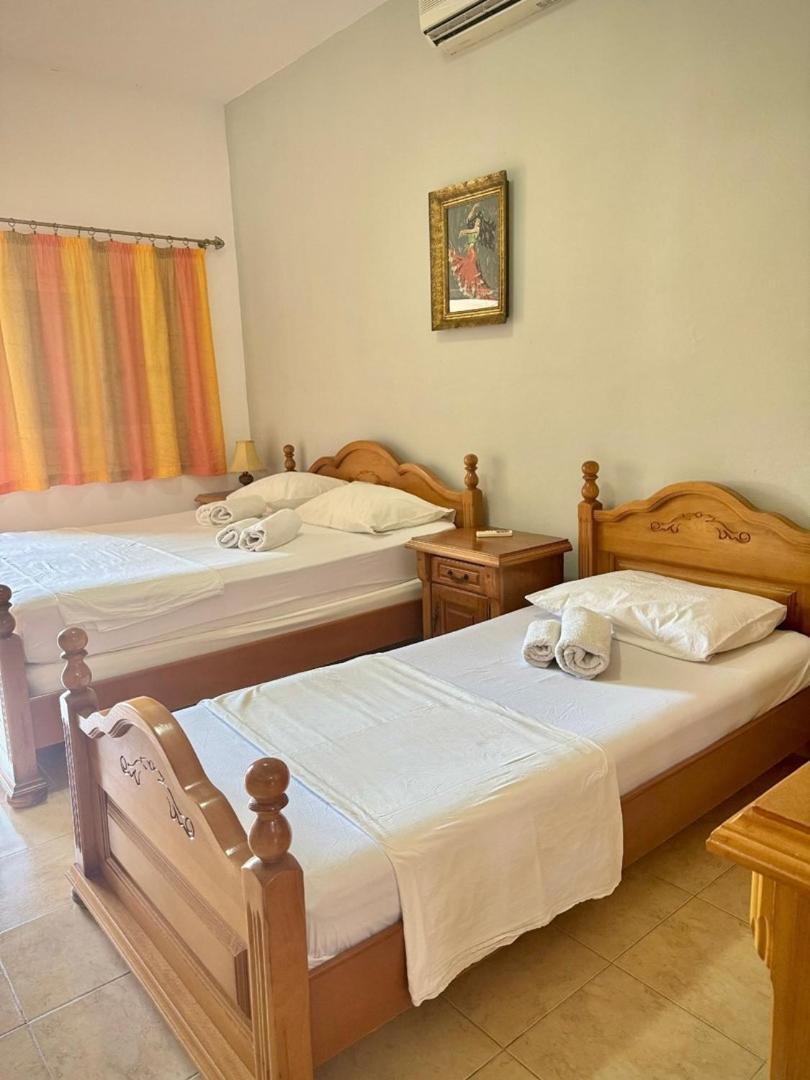 Casa Family Hotel Ulcinj Bagian luar foto